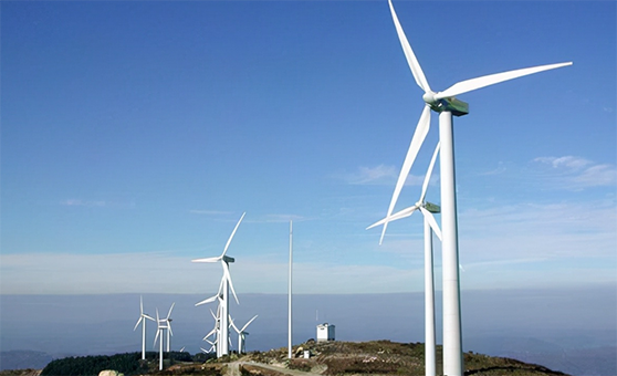 我国在运最大陆上风电基地全容量投产发电